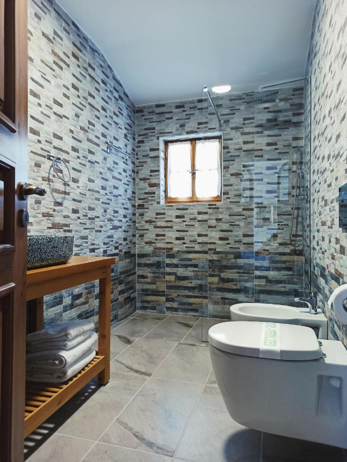 Hotel Praga Gjirokastër Buitenkant foto