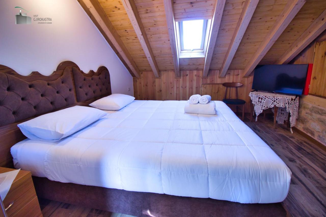 Hotel Praga Gjirokastër Buitenkant foto