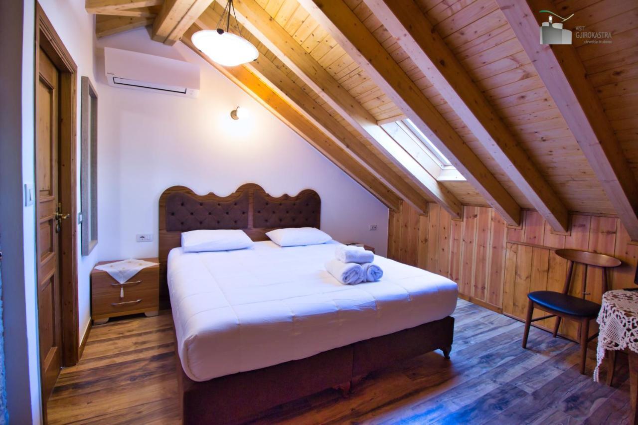 Hotel Praga Gjirokastër Buitenkant foto