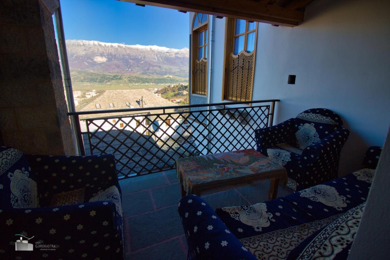 Hotel Praga Gjirokastër Buitenkant foto